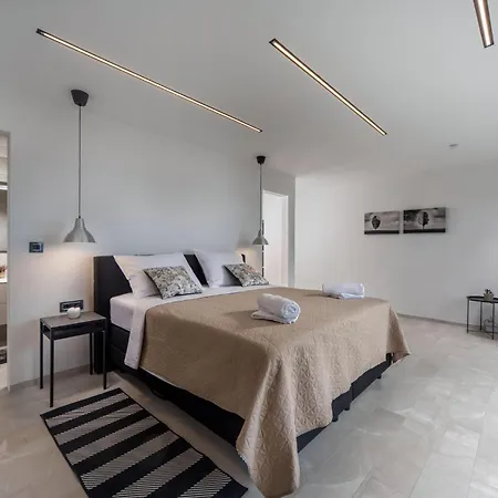 Stunning In Feriehus *