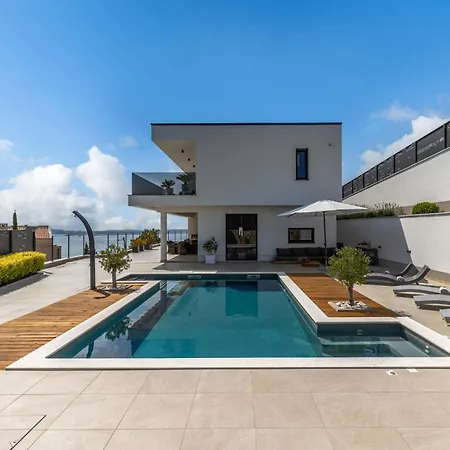 Stunning In * Crikvenica